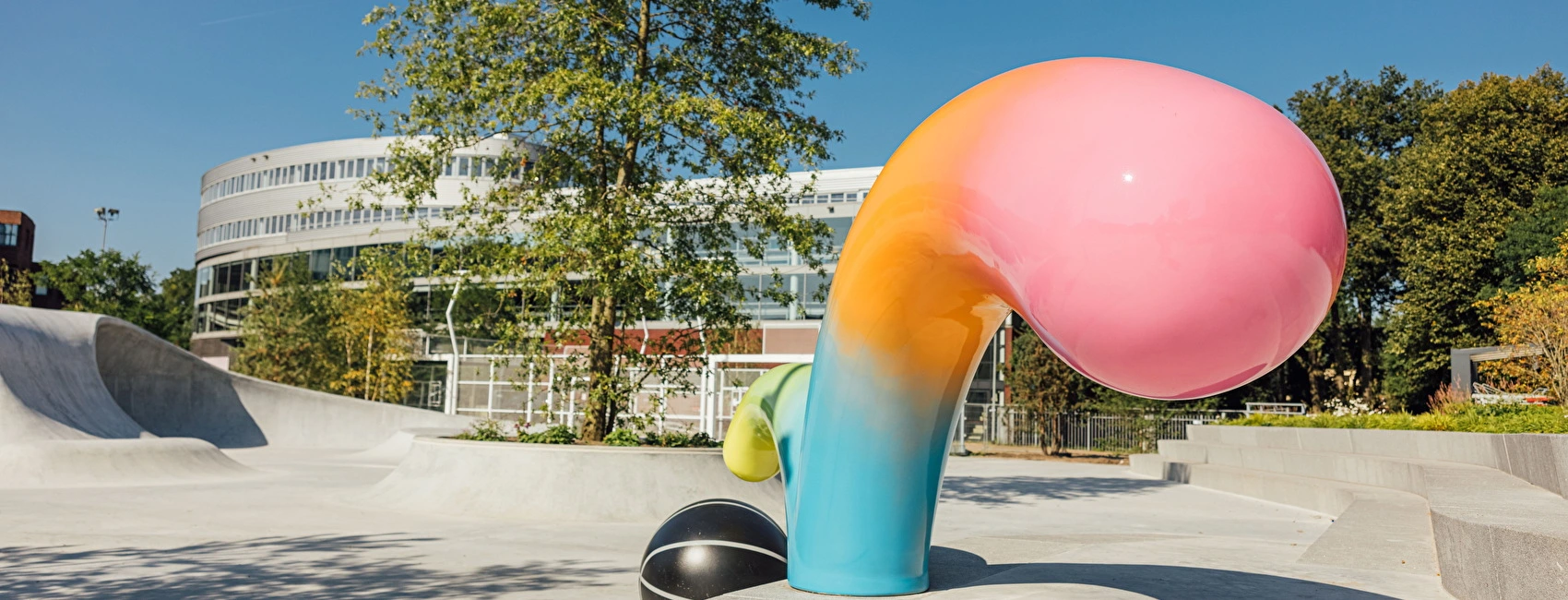 Nine Yards Nike EHQ Hilversum skatepark skatelandscape