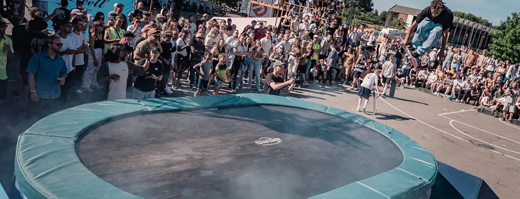 pier-parade-2022-kilian-van-gool-chris-hoeve-trampoline.png