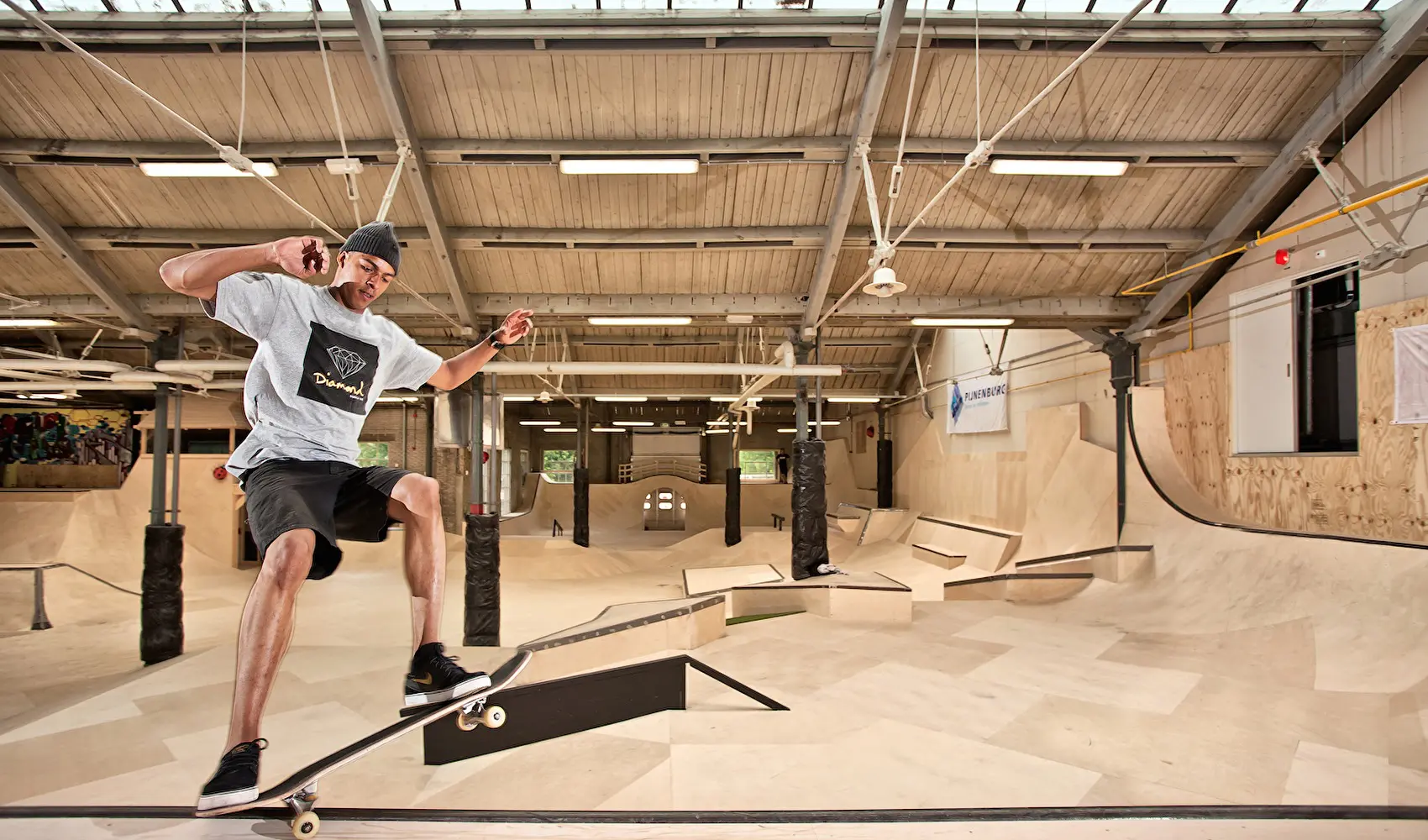 Nine Yards Ladybird Skatepark Tilburg Indoor