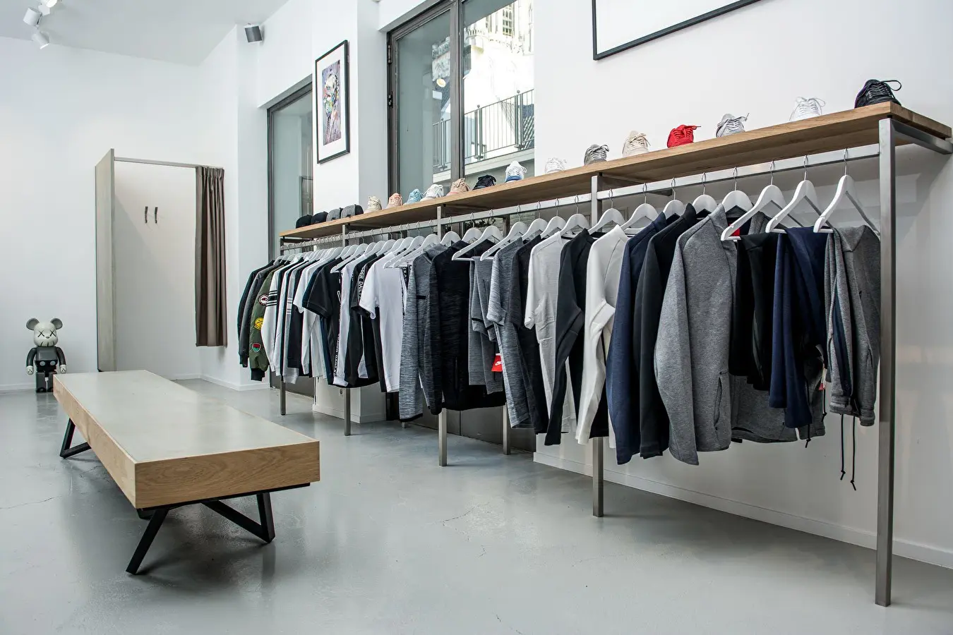 Epic Shop Custom Retail Nine Yards interieur