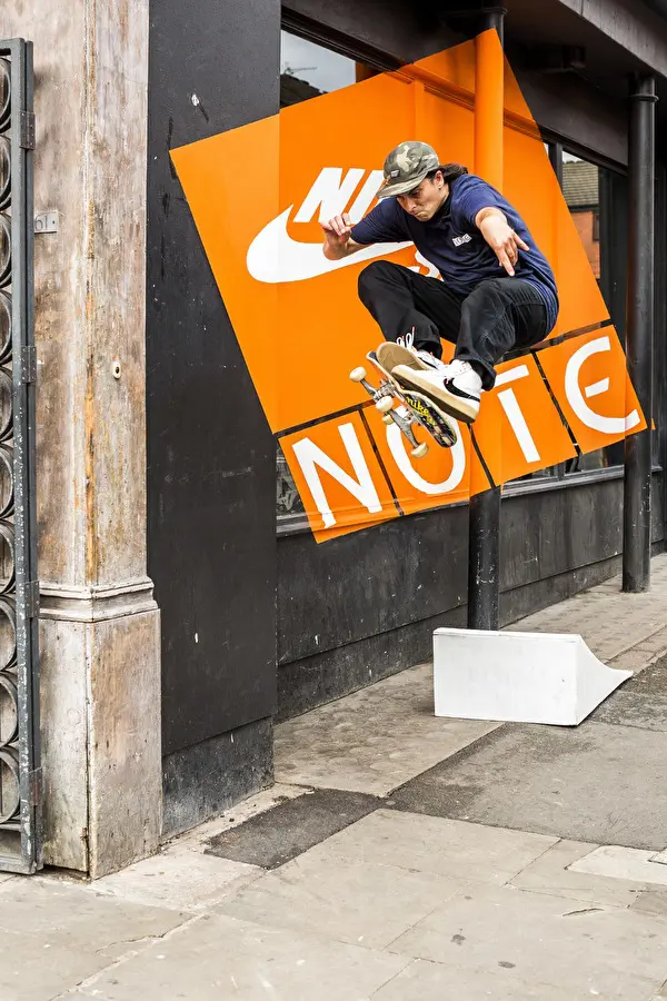 Nine Yards Customs Retail Nike SB Orange Label