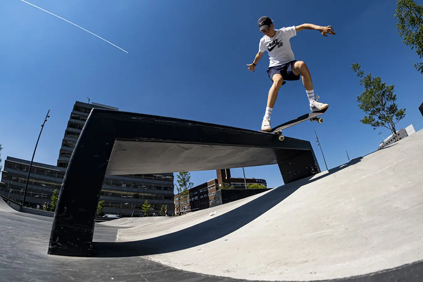 Nine Yards skatepark Hengelo Keet Oldenbeuving Crooked