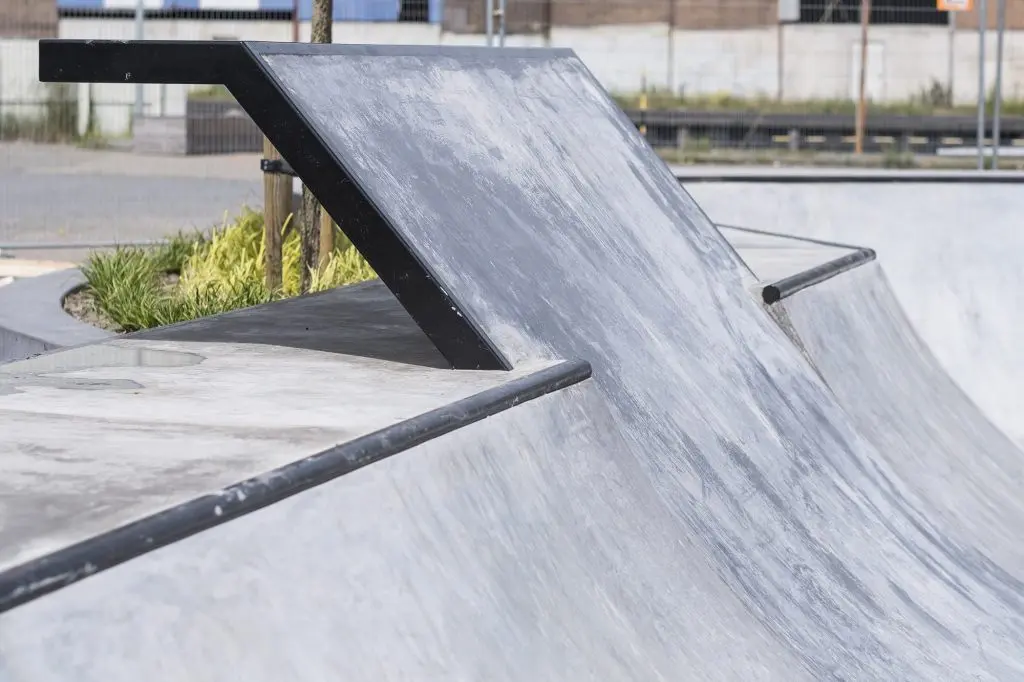 Nine Yards Pier 15 Skatepark indoor build