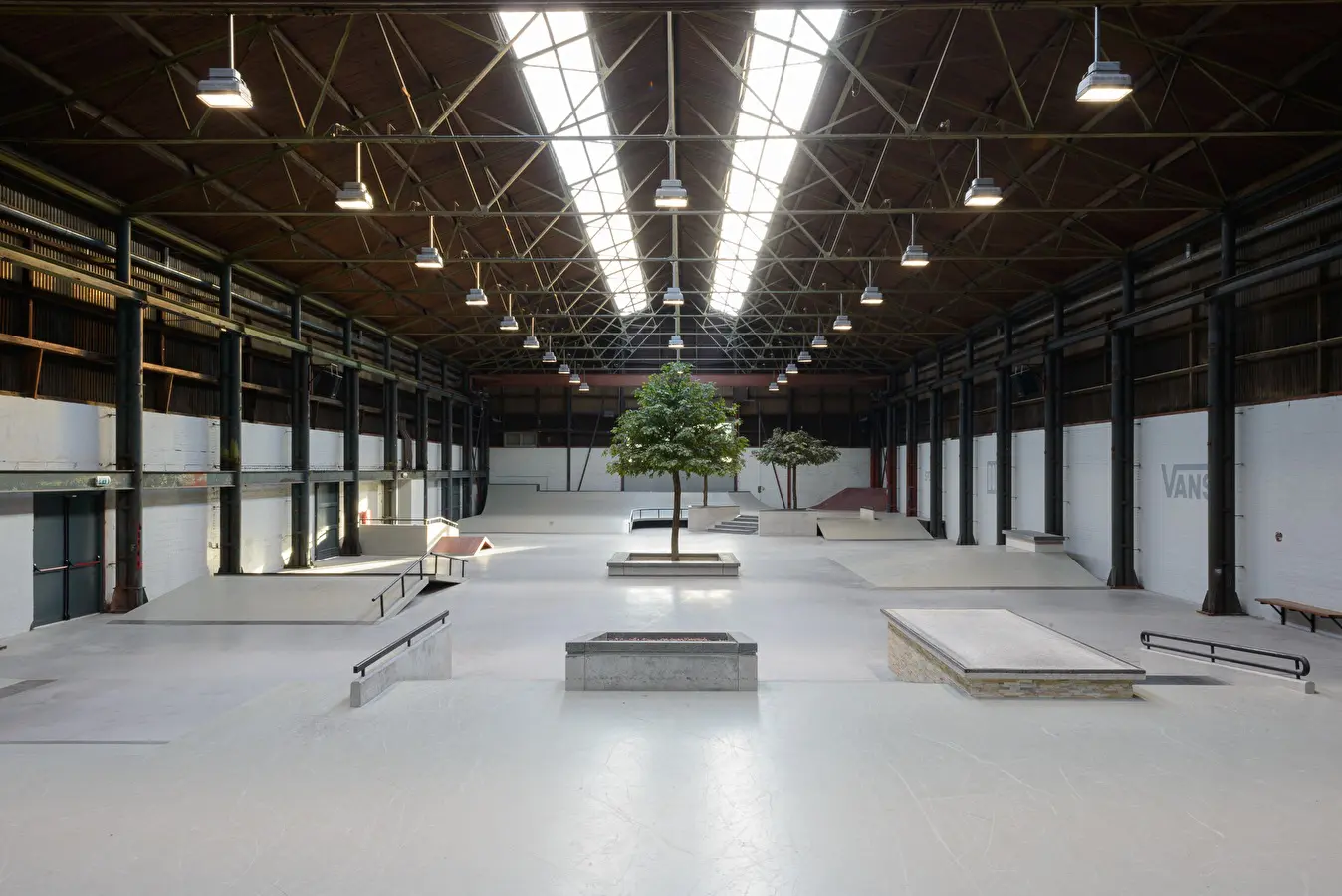 Nine Yards Pier 15 Skatepark indoor build
