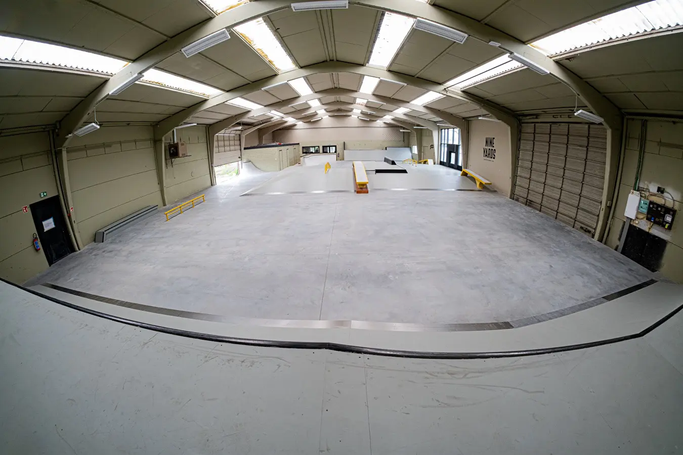 Nine Yards indoor skatepark Beastwood Brugge