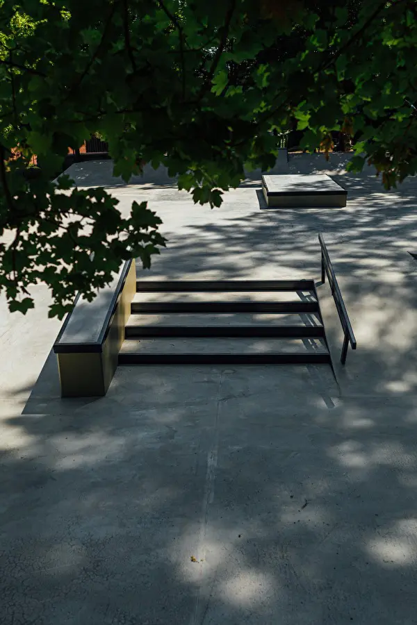 Nine Yards outdoor skatepark Diest