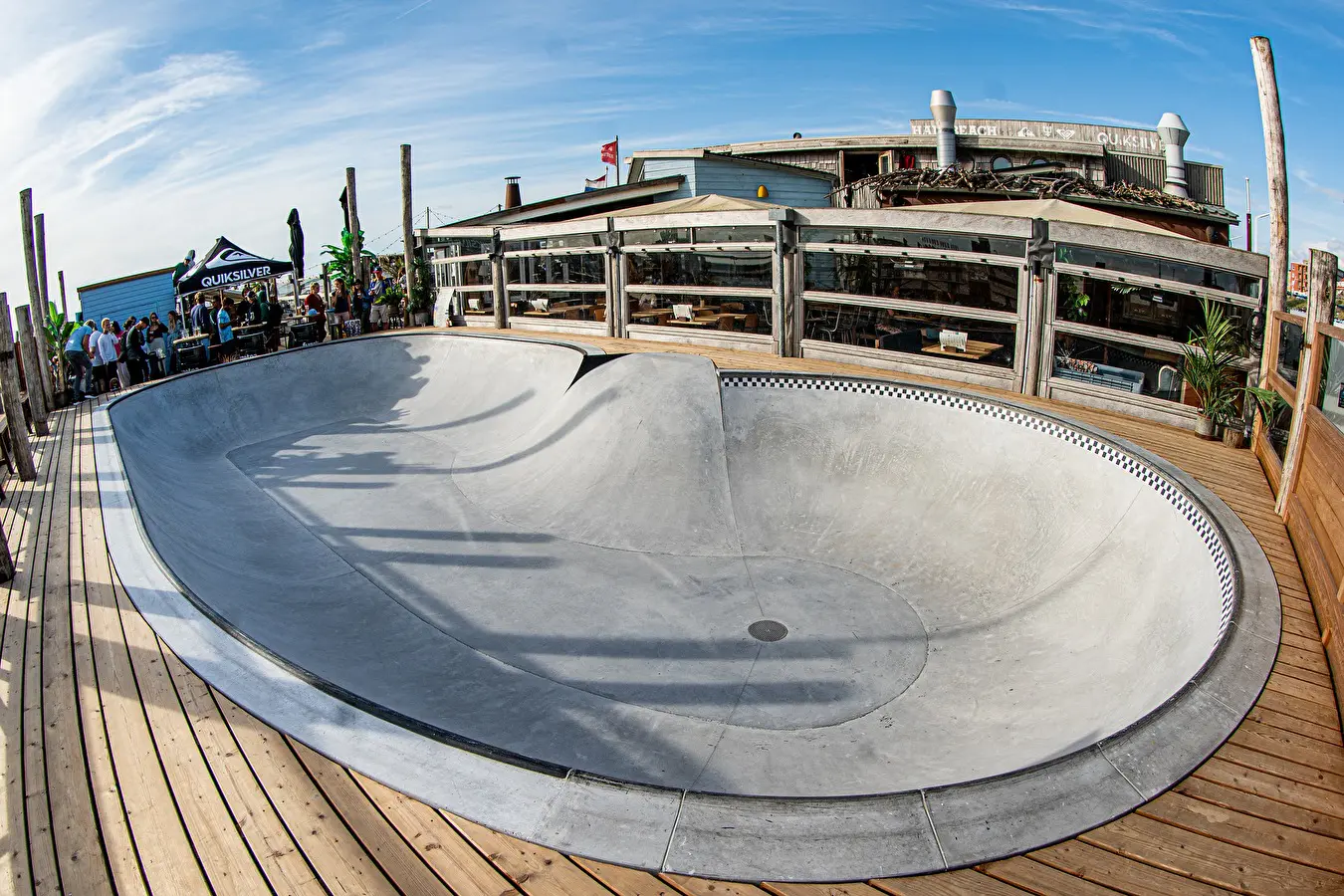 Hartbeach Bowl Nine Yards Skateparks Scheveningen Betonnen voorziening