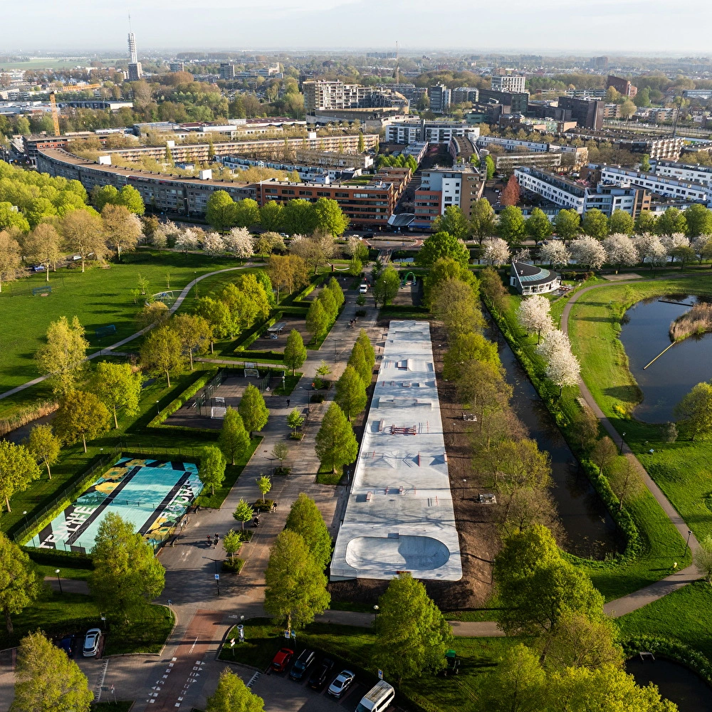 Nine Yards Kenzy Alphen aan de Rijn skatepark bouw