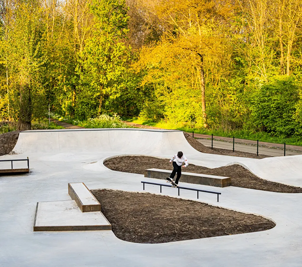 Nine Yards Skateparks Capelle aan den IJssel Diego Broest fs Blunt