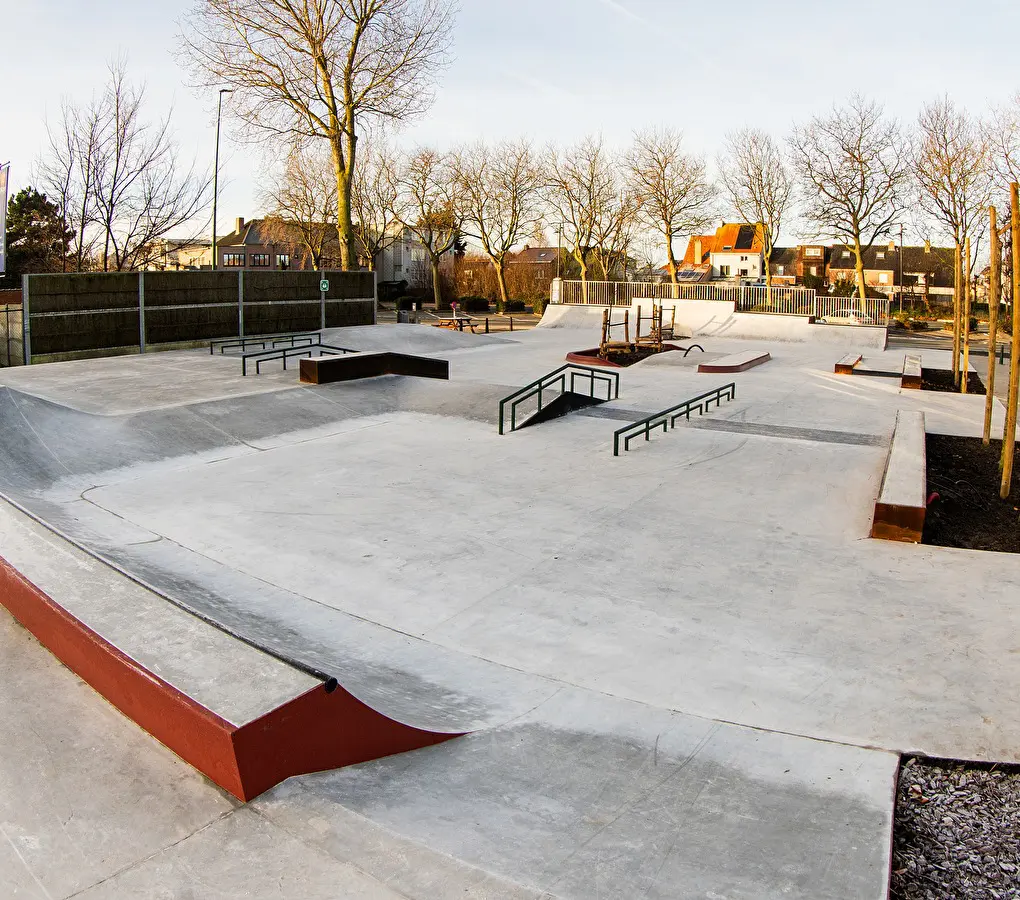 Nine Yards Skateparks De Panne skateplaza Belgie