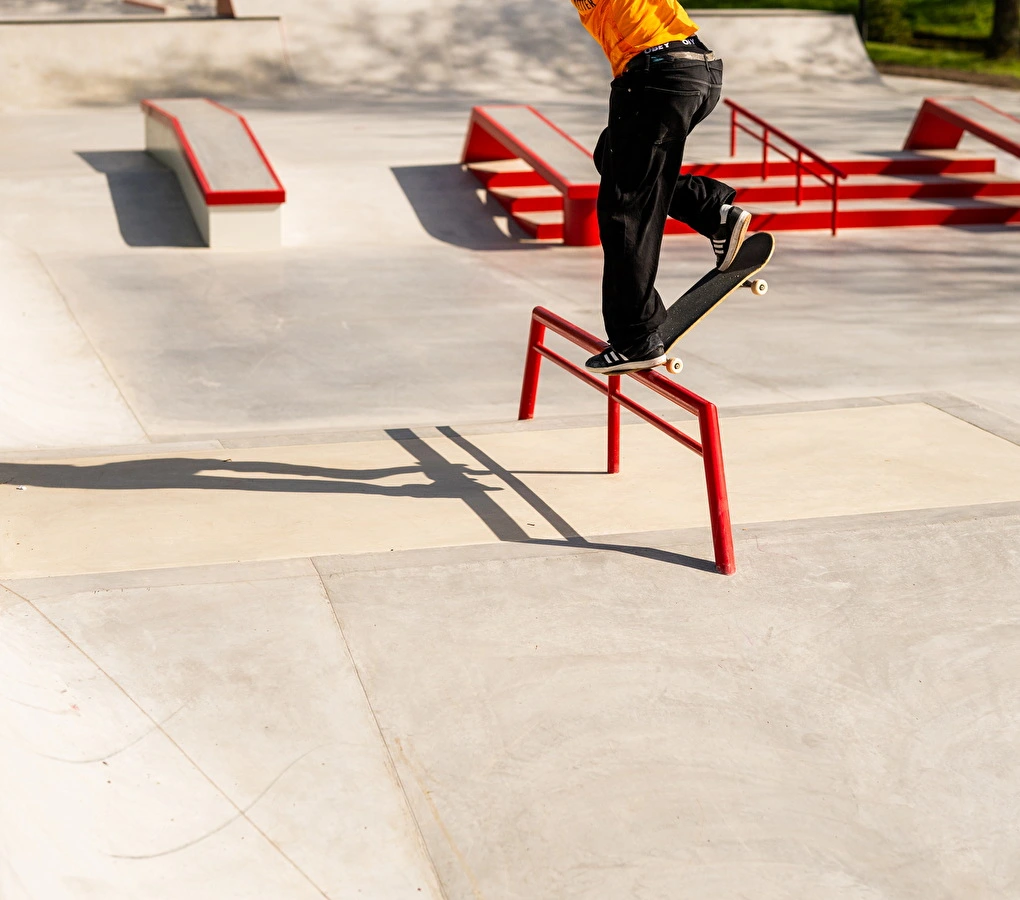 Nine Yards Kenzy Alphen aan de Rijn skatepark bouw