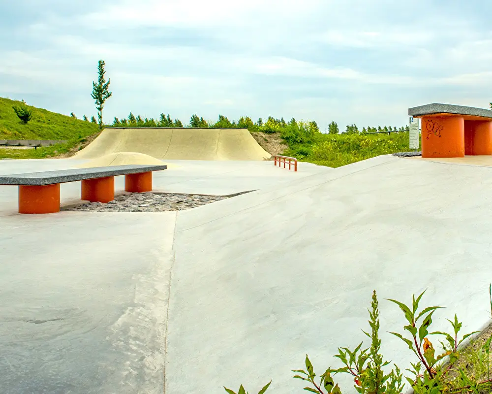 Nine Yards Middelharnis Outdoor Skatepark Design Build