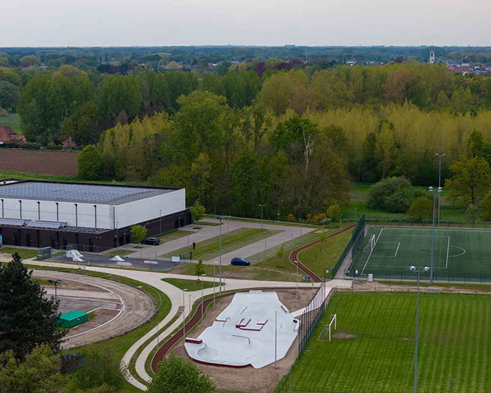 Outdoor skatepark Haacht overview drone